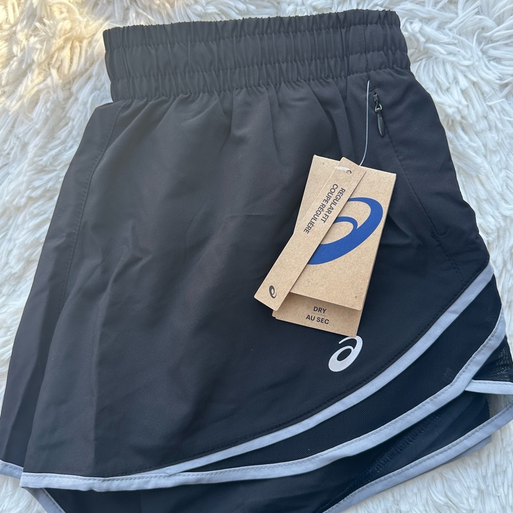 Asics Women's Black Running Shorts size Medium